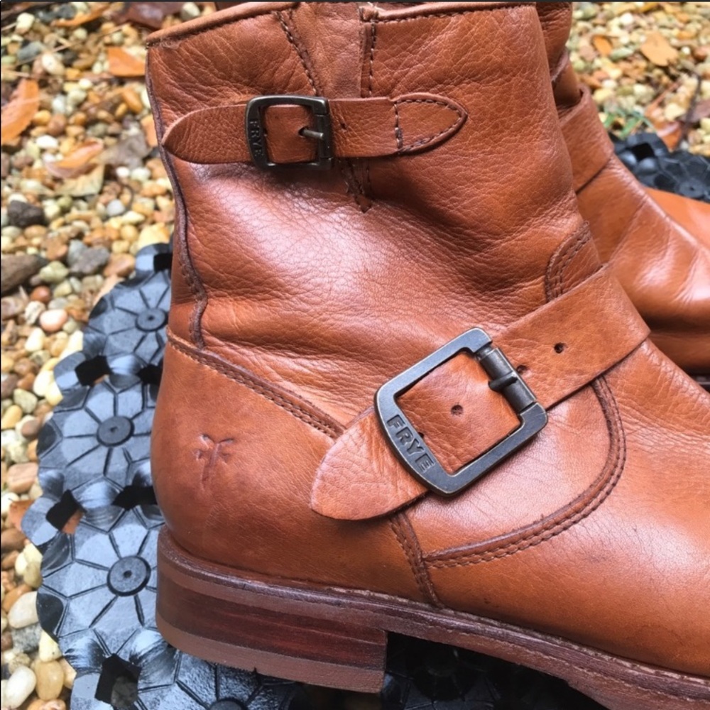 Frye Vicky buckle boot - Picture 11 of 12